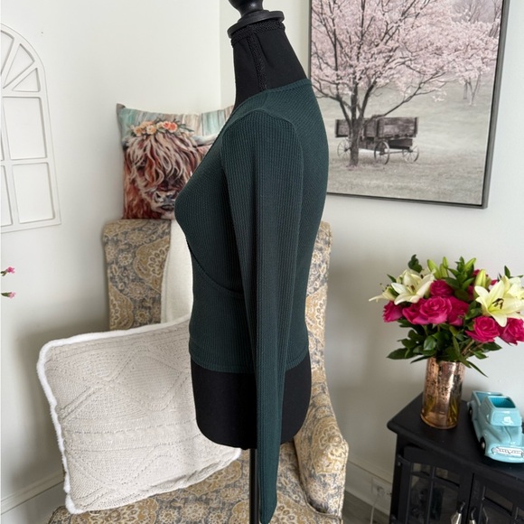 Aerie Dark Green Textured Knit Top - Picture 5 of 7
